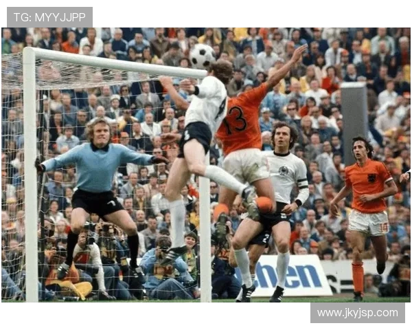 绿茵争锋荣耀燃起世界豪门鏖战巅峰足球盛宴