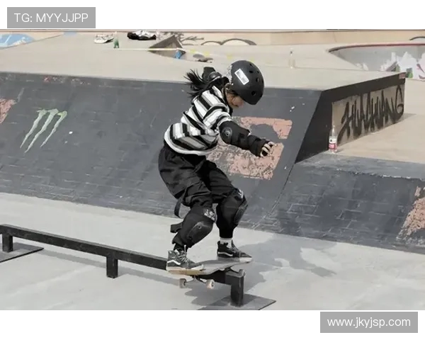 杭州滑板队快攻战术解析与滑板文化的深度融合探讨