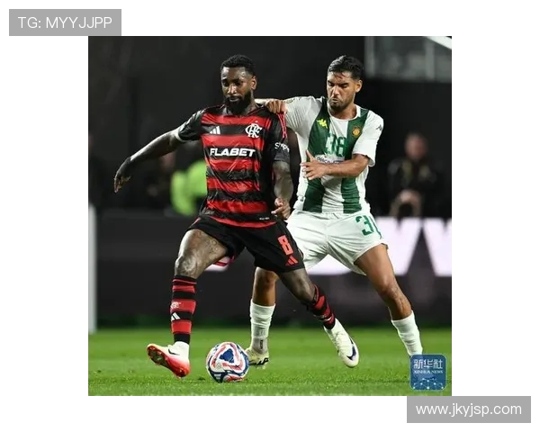 希拉尔与突尼斯希望的精彩对决揭示足球战术与团队精神的完美结合 希拉尔与突尼斯希望的精彩对决揭示足球战术与团队精神的完美结合